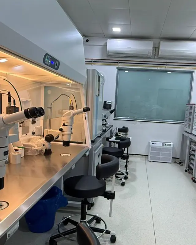 The ICSI workstation in the embryology lab at Shobha Nursing Home